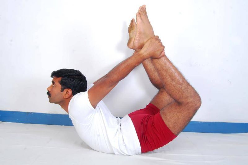 Dhanurasana