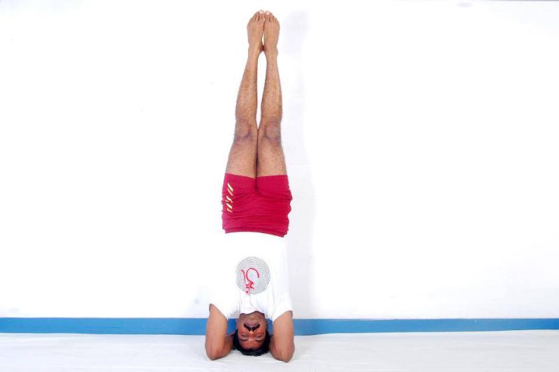 Shirshasana